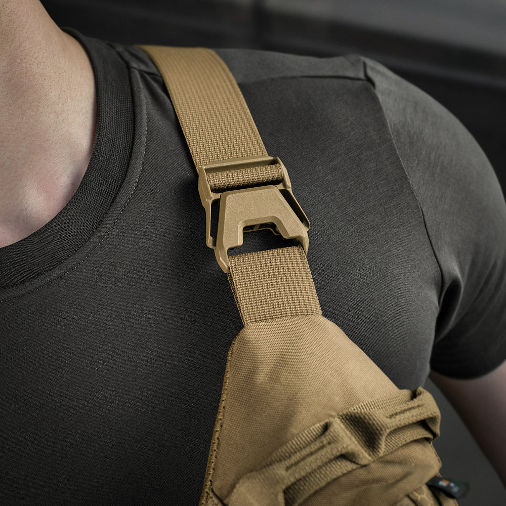 Geantă de Șold M-Tac Elite Hex Coyote – Compactă și Tactică