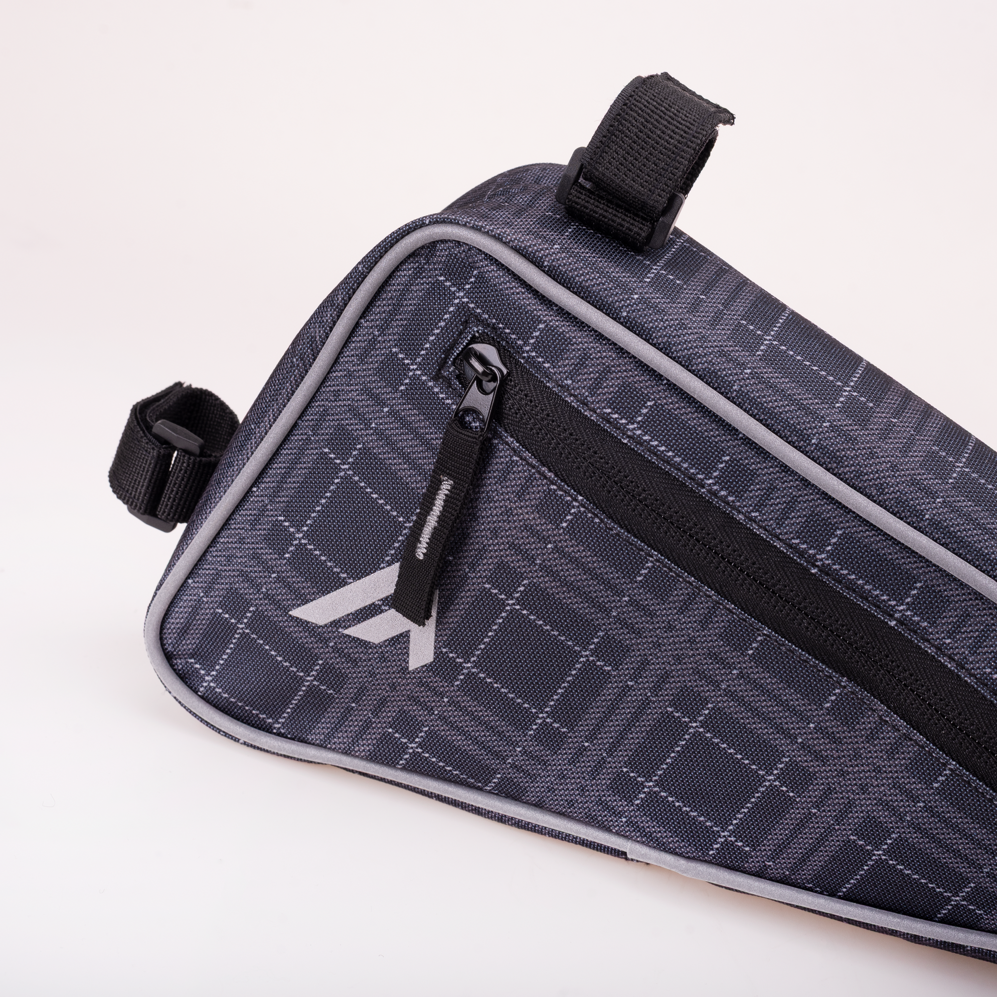 Geantă Bicicletă BASTEKA MARTES - 2.4L, Poliester Rezistent - 4