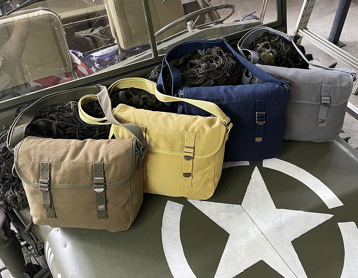 Geanta Pukkel US style Grijs WWII Series - Stil Autentic și Utilitate