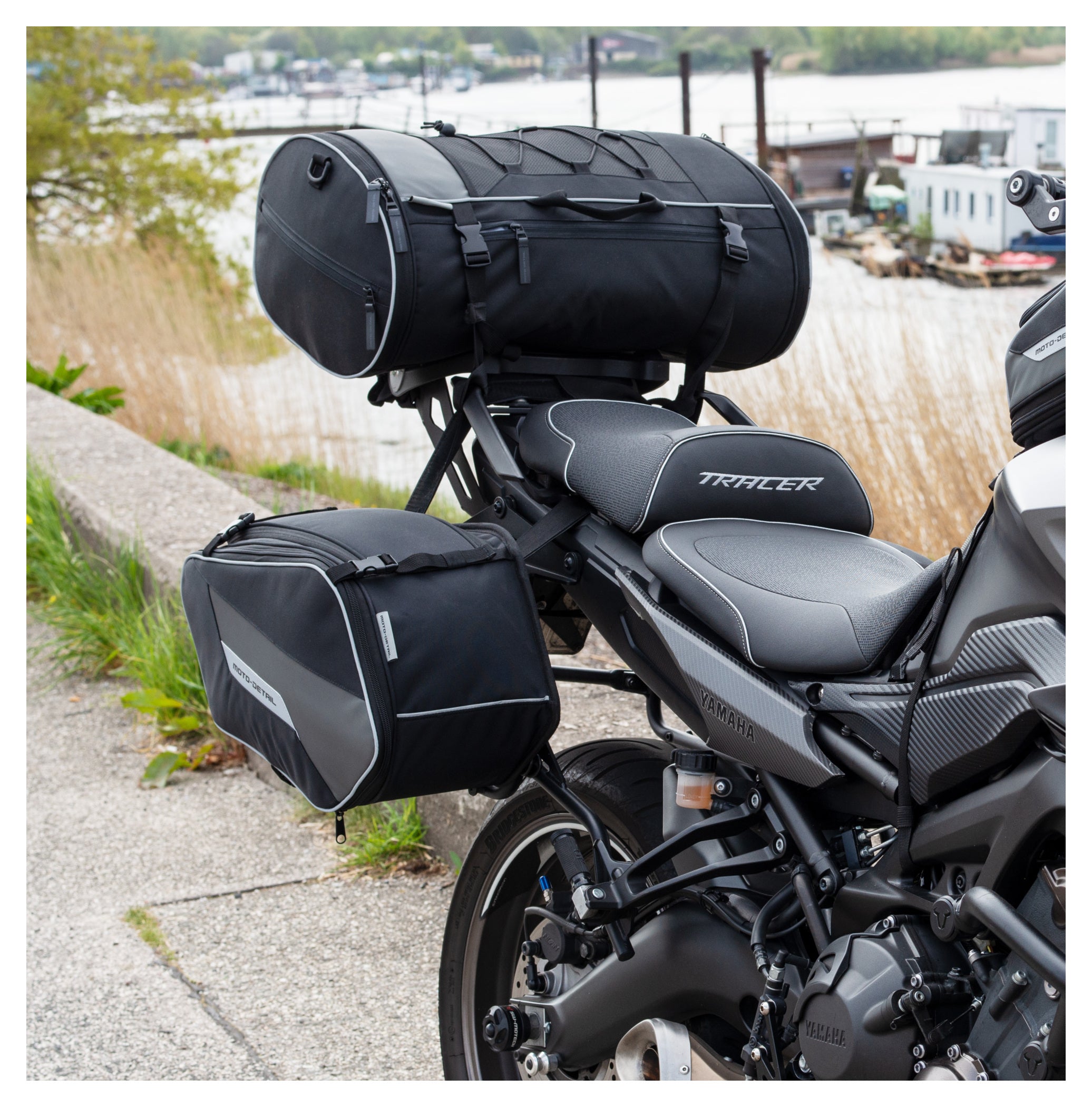 Genți Laterale moto-detail - Extensibile, Rezistente la Căldură