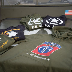 Hanorac 82nd Airborne Division Verde Unisex - Onorează Elita, Domini Confortul