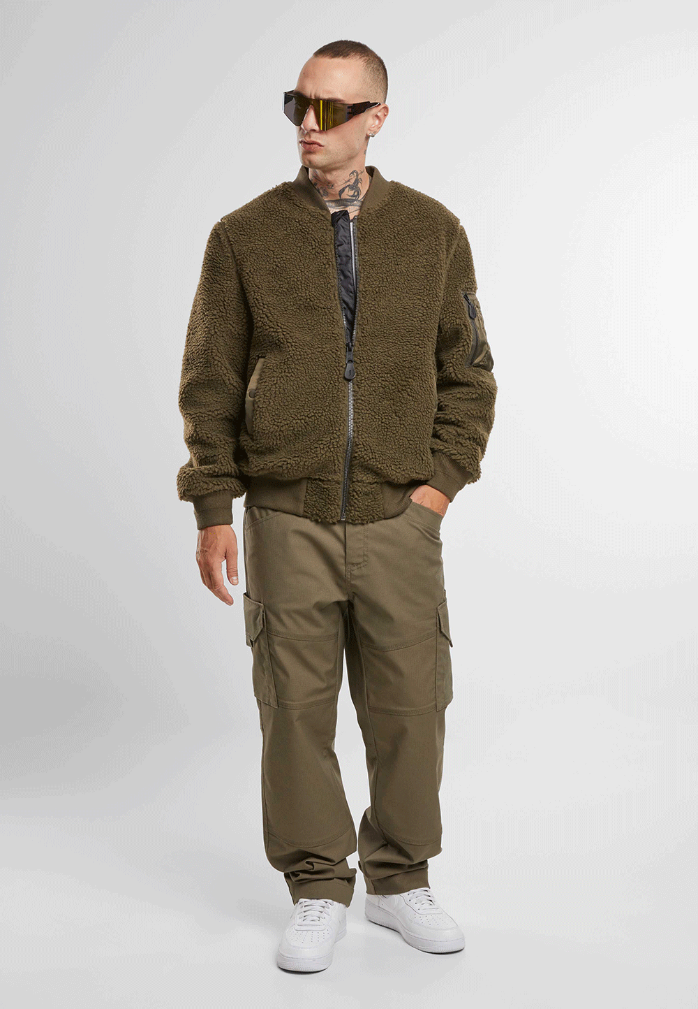 Hanorac MA1 Sherpa Olive Brandit - Caldura si Stil Urban