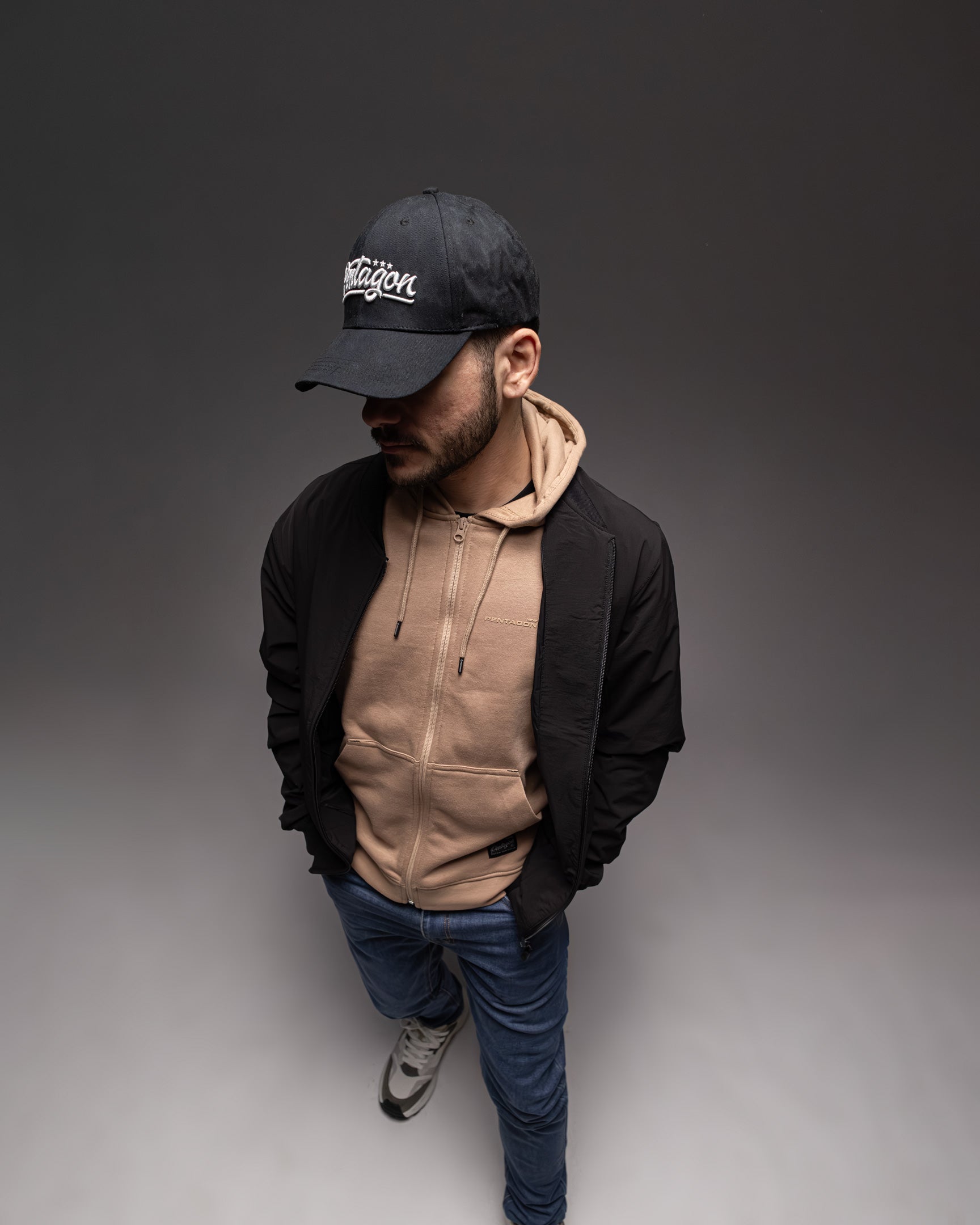 Hanorac Phaeton Hood Zip Sweater | -Zip Tan Brown Pentagon Tactical - Discreție și Versatilitate Urbană