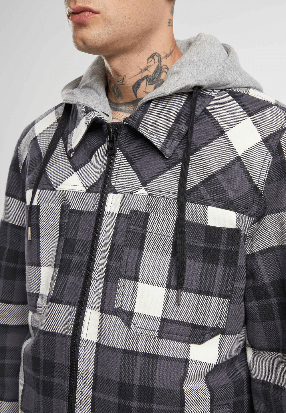 Hanorac Top Heavy Twill White Black Ch Brandit - Durabilitate si Stil