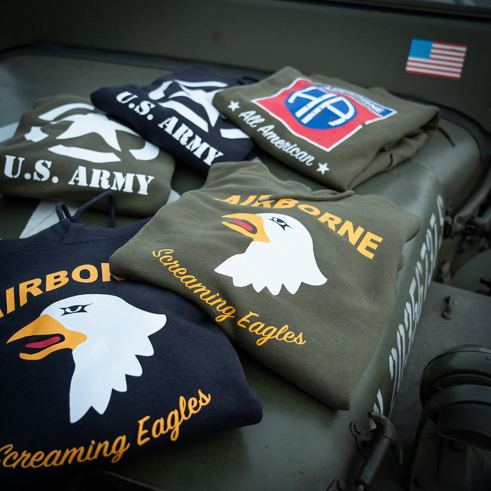 Hoodie 101st Airborne Eagle Dark Grey Design Clasic - Spirit de Luptă Iconic