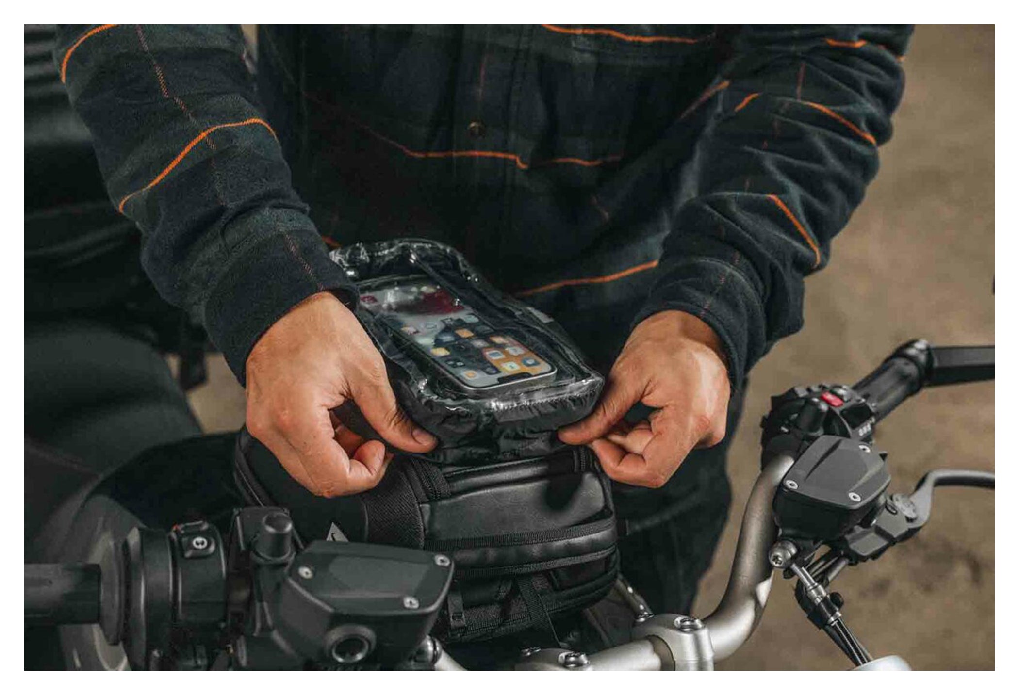 Husă Smartphone Legend Gear LA11 - Retro, Touchscreen 5.5", MOLLE