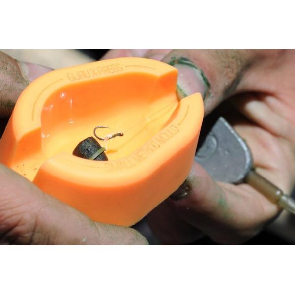 Încărcător Nadă X-Press Method Feeder M GURU - Eficiență Maximă, Ușor de Folosit - 5