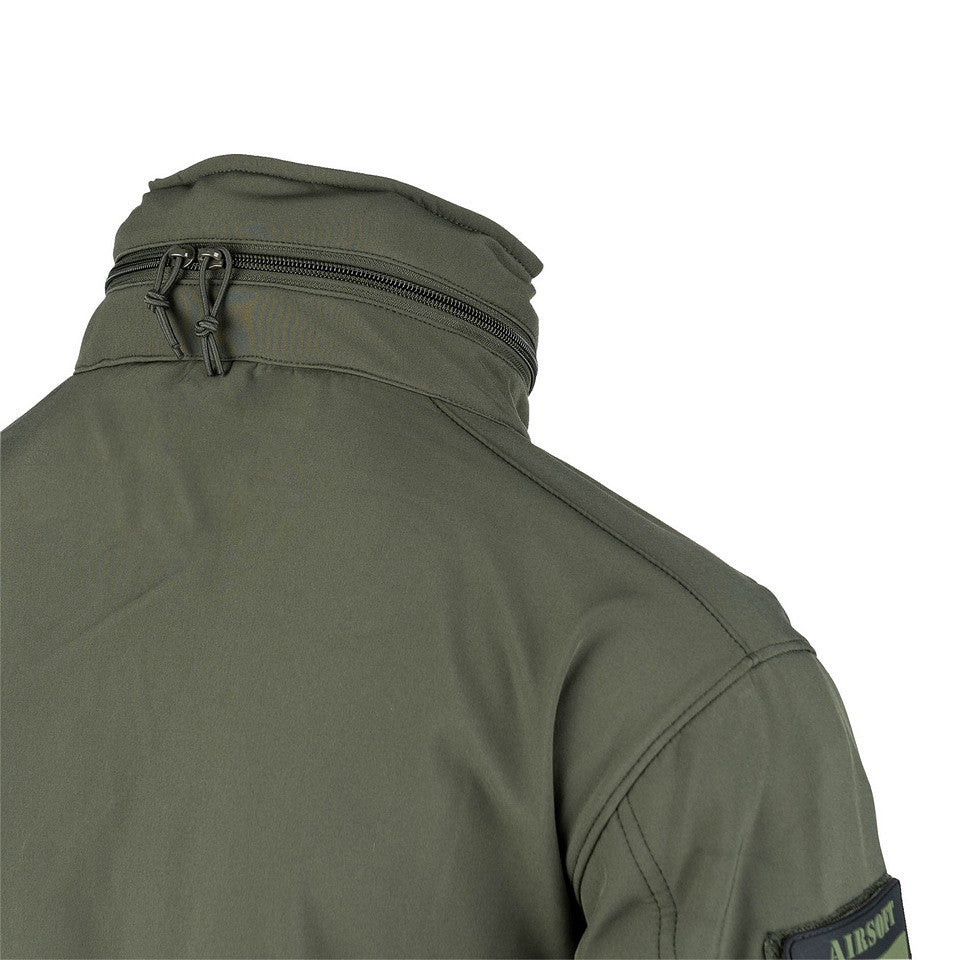 Jachetă Softshell Tactical Verde - Performanță și Confort în Misiune