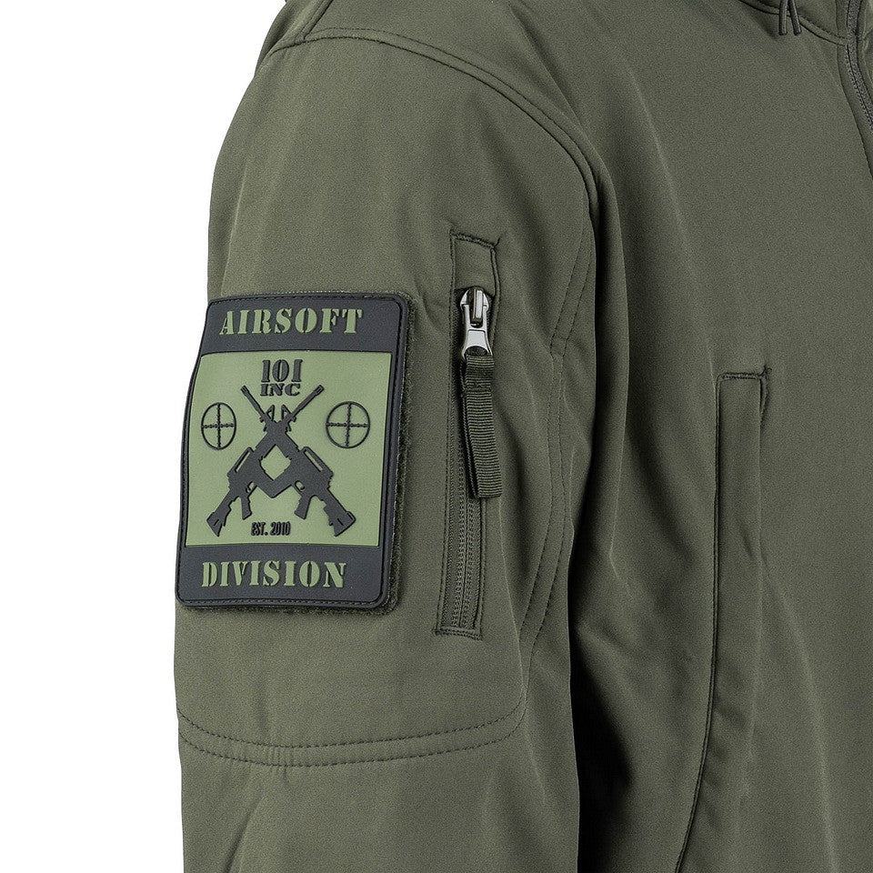 Jachetă Softshell Tactical Verde - Performanță și Confort în Misiune