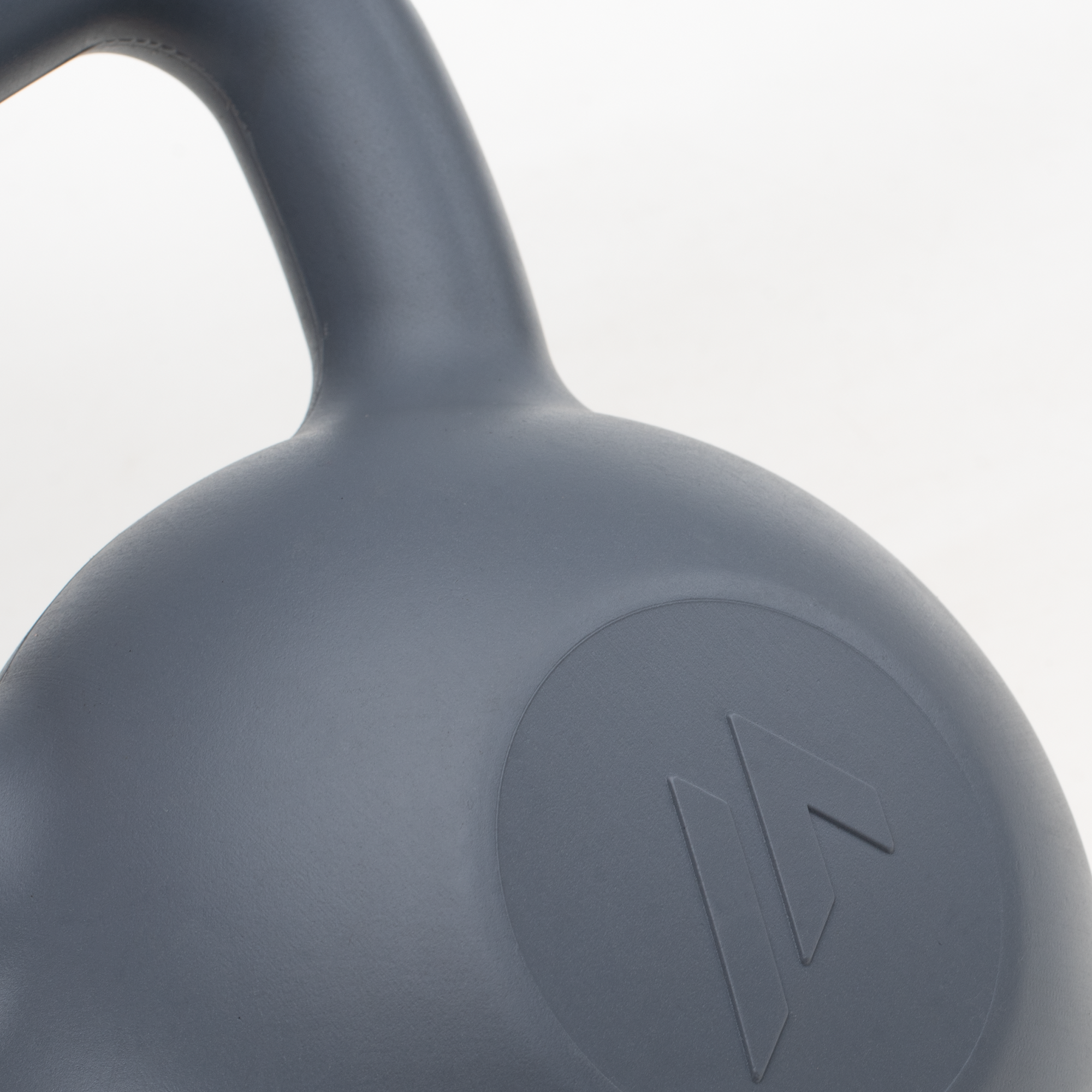 Kettlebell Ciment 4 kg MARTES ESSENTIALS - Ergonomic, Antiderapant - 4