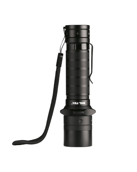 Lanternă Reîncărcabilă Mil-Tec Mission 1000 – 1.000 Lumeni, USB-C