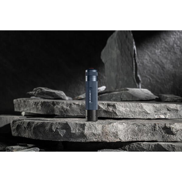 Lanternă T2 Smokey Blue LEDLENSER - Ediție 25 Ani, 240LM, Compactă - 2