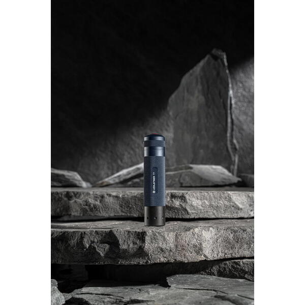 Lanternă T2 Smokey Blue LEDLENSER - Ediție 25 Ani, 240LM, Compactă - 9