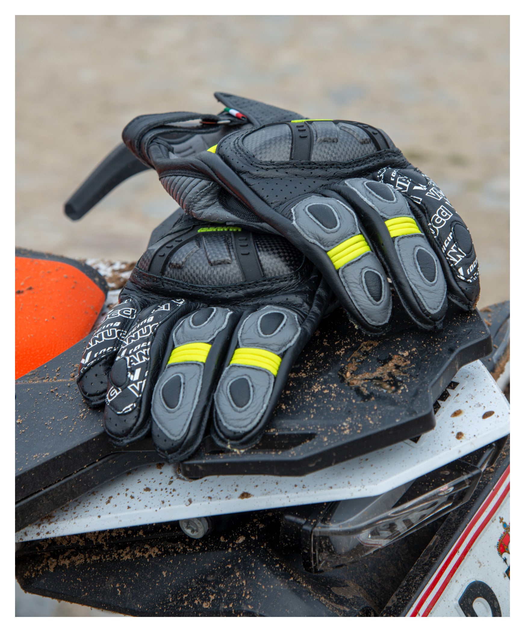 Mănuși Moto Vanucci Short Racing IV - Piele Cangur, Carbon