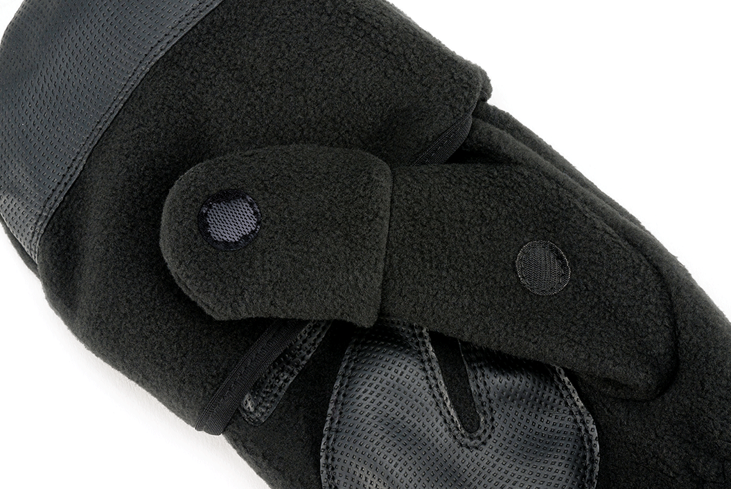 Manusi Trigger Negru Brandit - Control si Aderenta