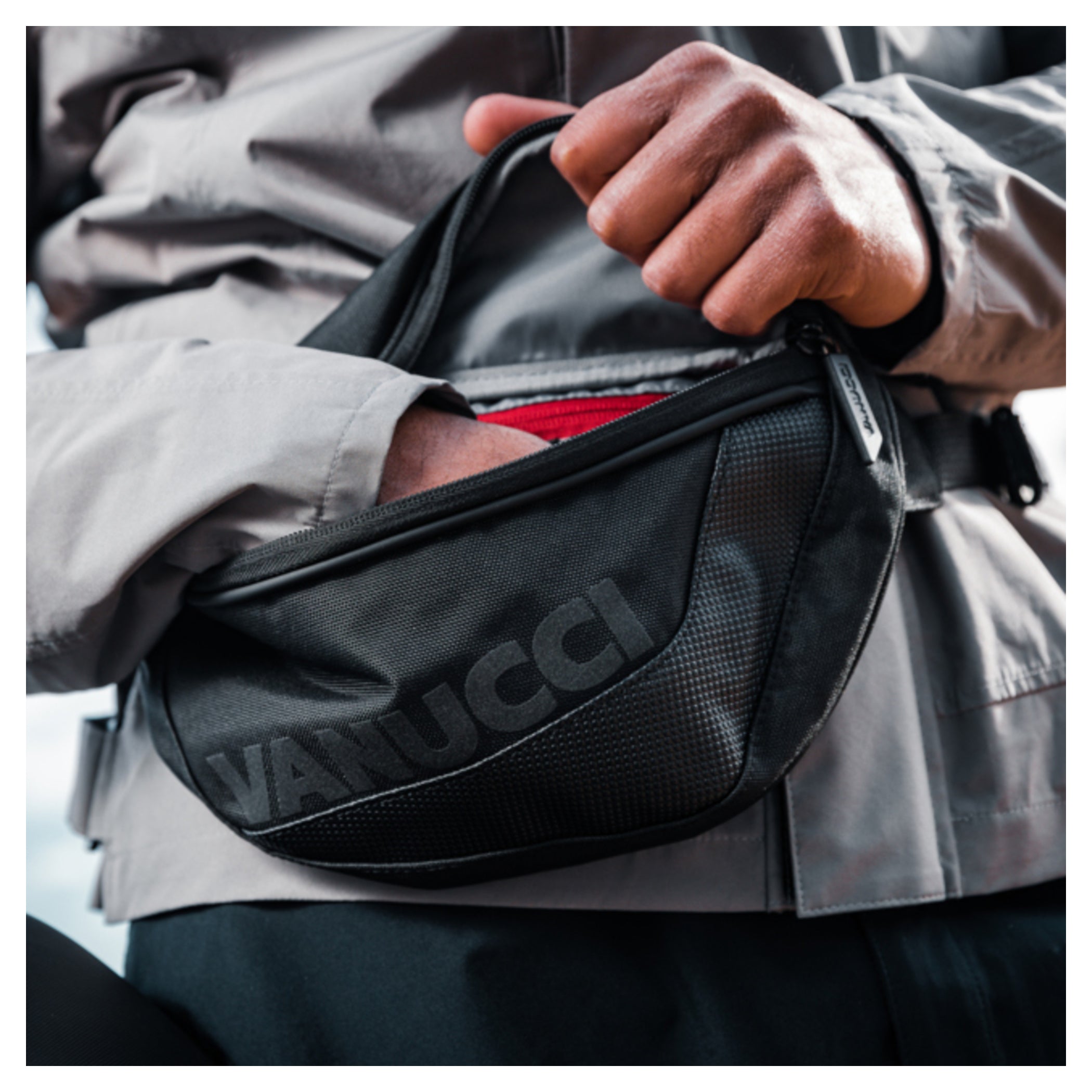 Marsupiu Moto Vanucci Sportivo VS11 - Impermeabil, Compact