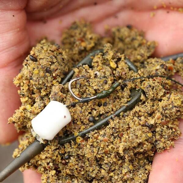 Method Feeder Korda Bait Up 35g - Nadire Precisă, Atrație Rapidă - 4