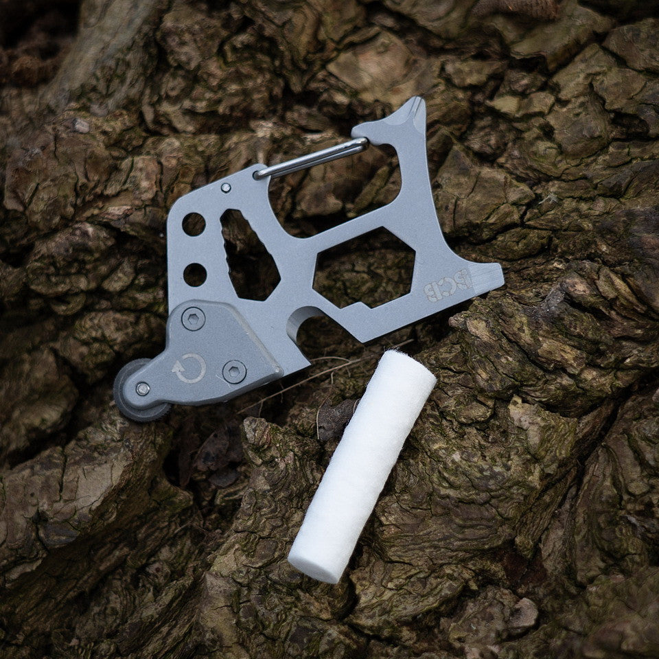 Mini Multitool BCB Mini Tool 13 in 1 CM205 - Soluția Ta Ultra-Compactă