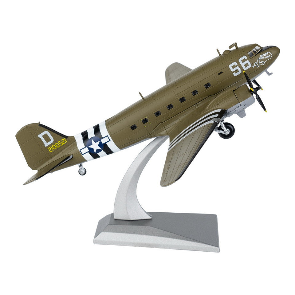 Model Die-cast C-47(D) Skytrain 1:100 #3 - Piesă Iconică de Istorie Militară