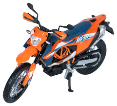 Model Miniatură KTM 690 SMC R - Detalii Realiste, Scara 1:12