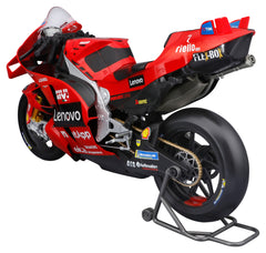 Model Motocicletă Ducati Lenovo Team 2024 Maisto - Detalii Realiste, Scara 1:6