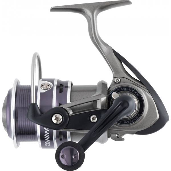 Mulinetă Procaster EVO 3008 Daiwa - 9 Rulmenți, Recuperare Fluidă