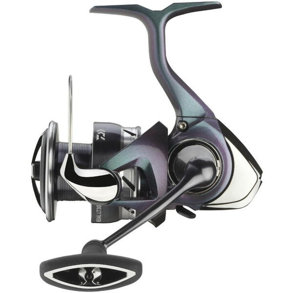 Mulinetă spinning 24 Regal LT 5000D-C Daiwa - Ușoară, Puternică