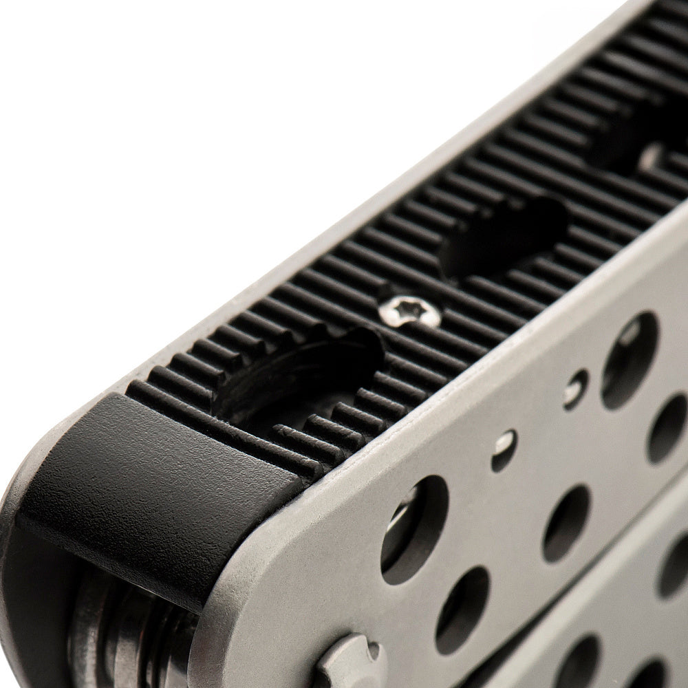 Multitool Tip 1 M-Tac - Gri, Compact și Fiabil