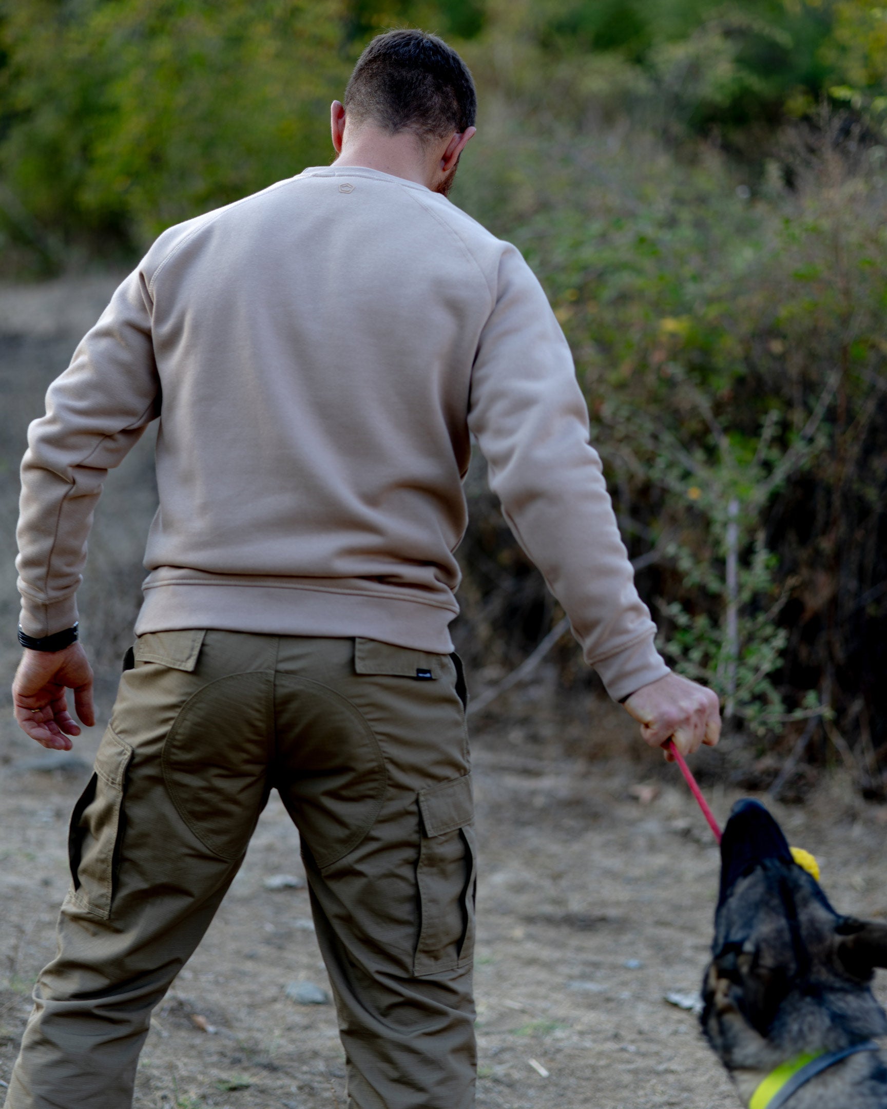 Pantaloni BDU 2.0 Coyote Pentagon Tactical - Rezistență și Confort în orice Misiune