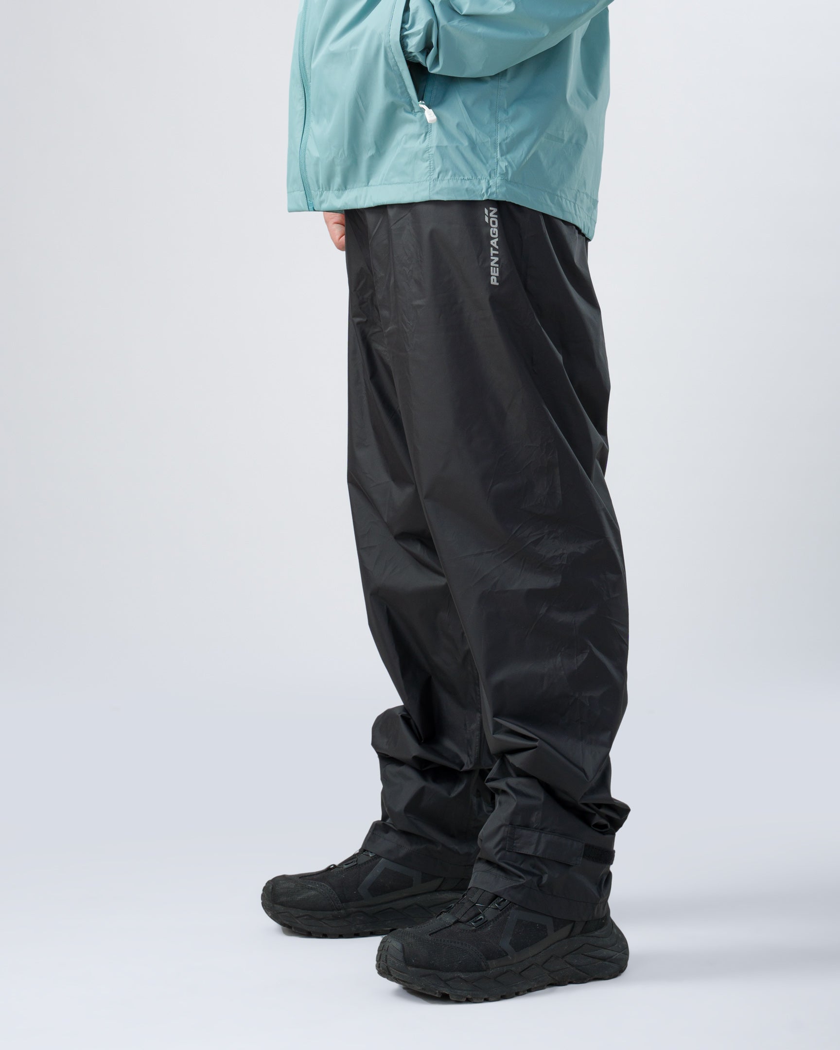 Pantaloni Cloudburst Packable Unisex Rain Pants Black Pentagon Tactical - Protecție Impermeabilă și Adaptabilitate Tactică