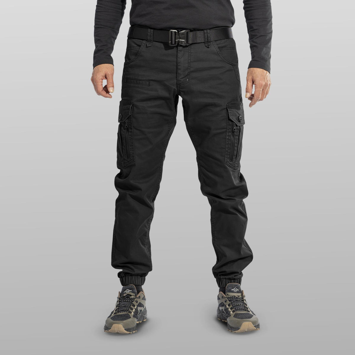 Pantaloni Invictus Tactical Joggers Black Pentagon Tactical - Versatilitate și Performanță Urbană Tactice