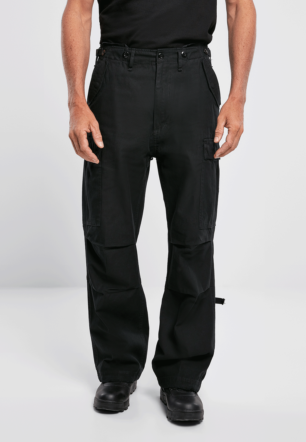 Pantaloni M65 Vintage Negru Brandit - Durabilitate si Stil