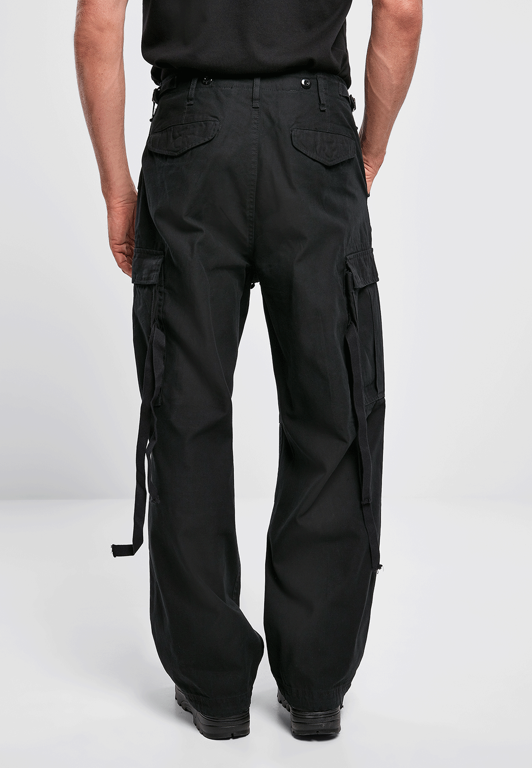Pantaloni M65 Vintage Negru Brandit - Durabilitate si Stil