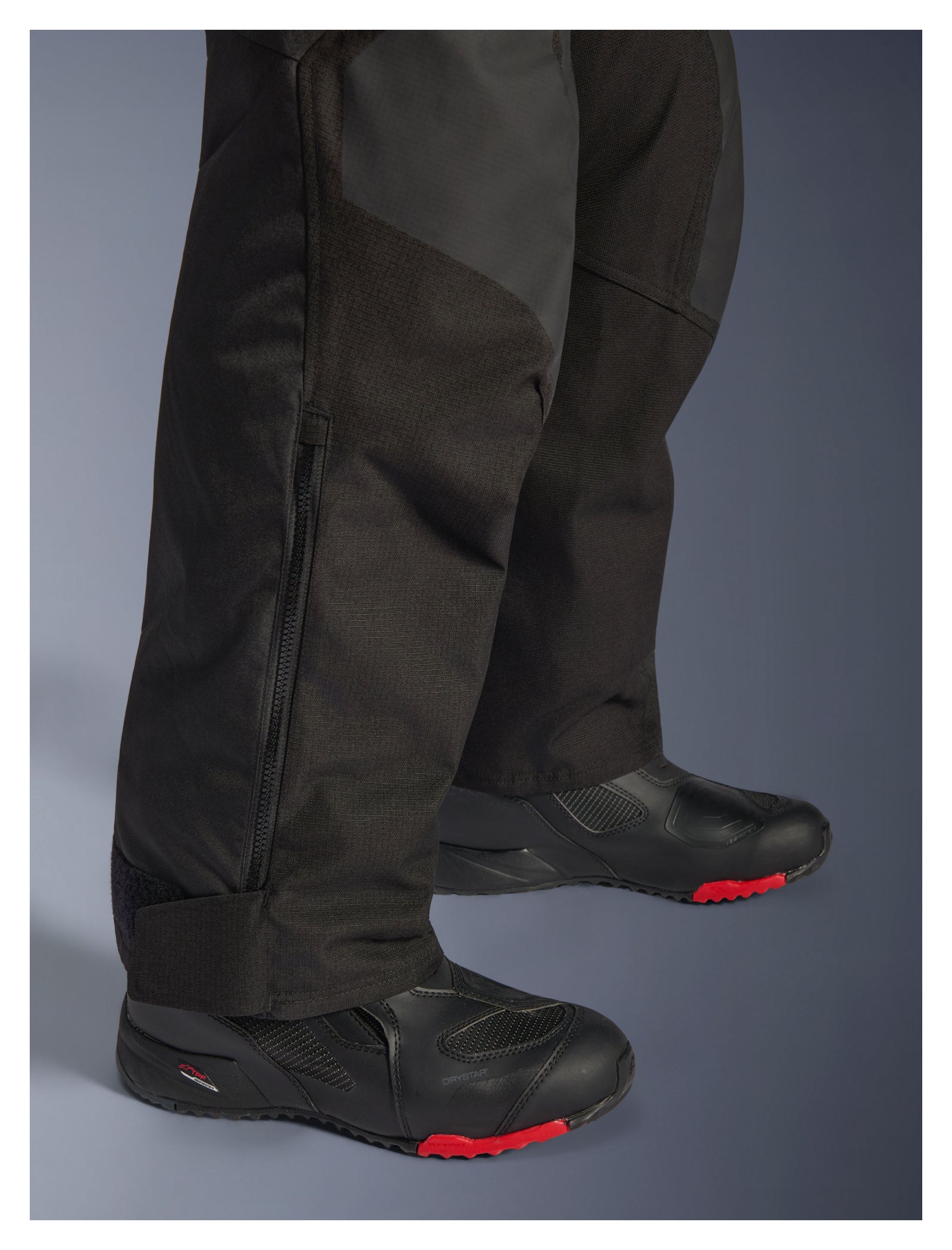 Pantaloni Moto Alpinestars Andes V4 Drystar - Impermeabili, Protecție Clasa A