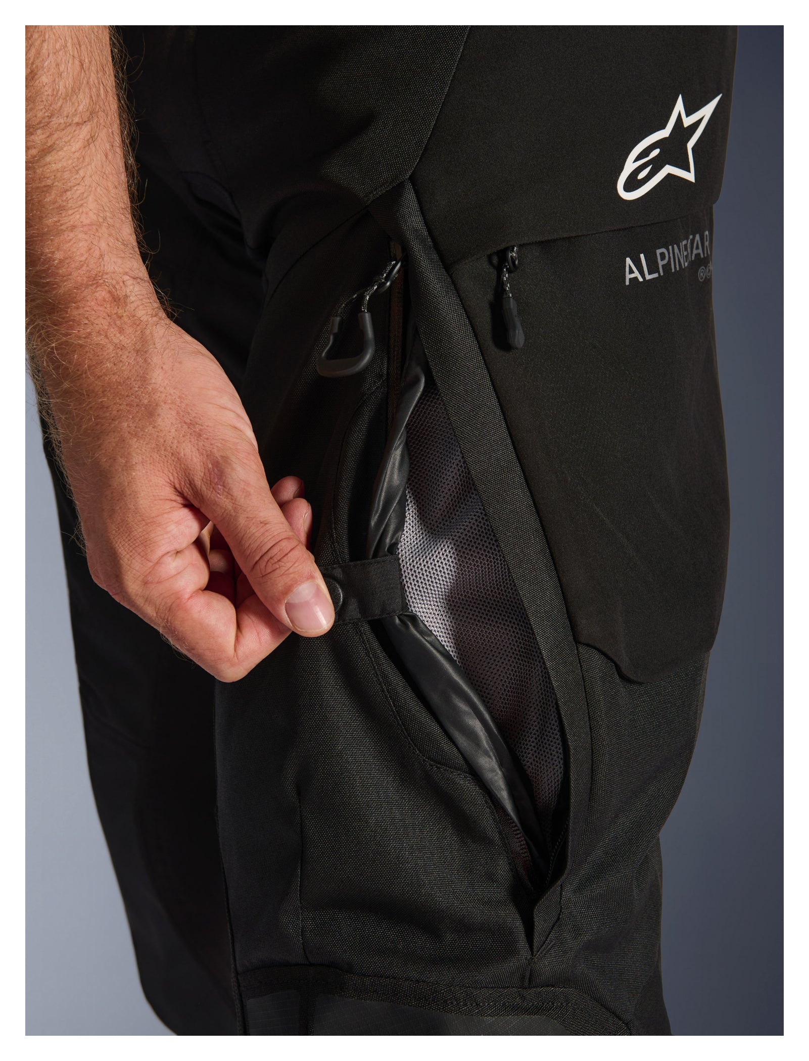 Pantaloni Moto Alpinestars Andes V4 Drystar - Impermeabili, Protecție Clasa A