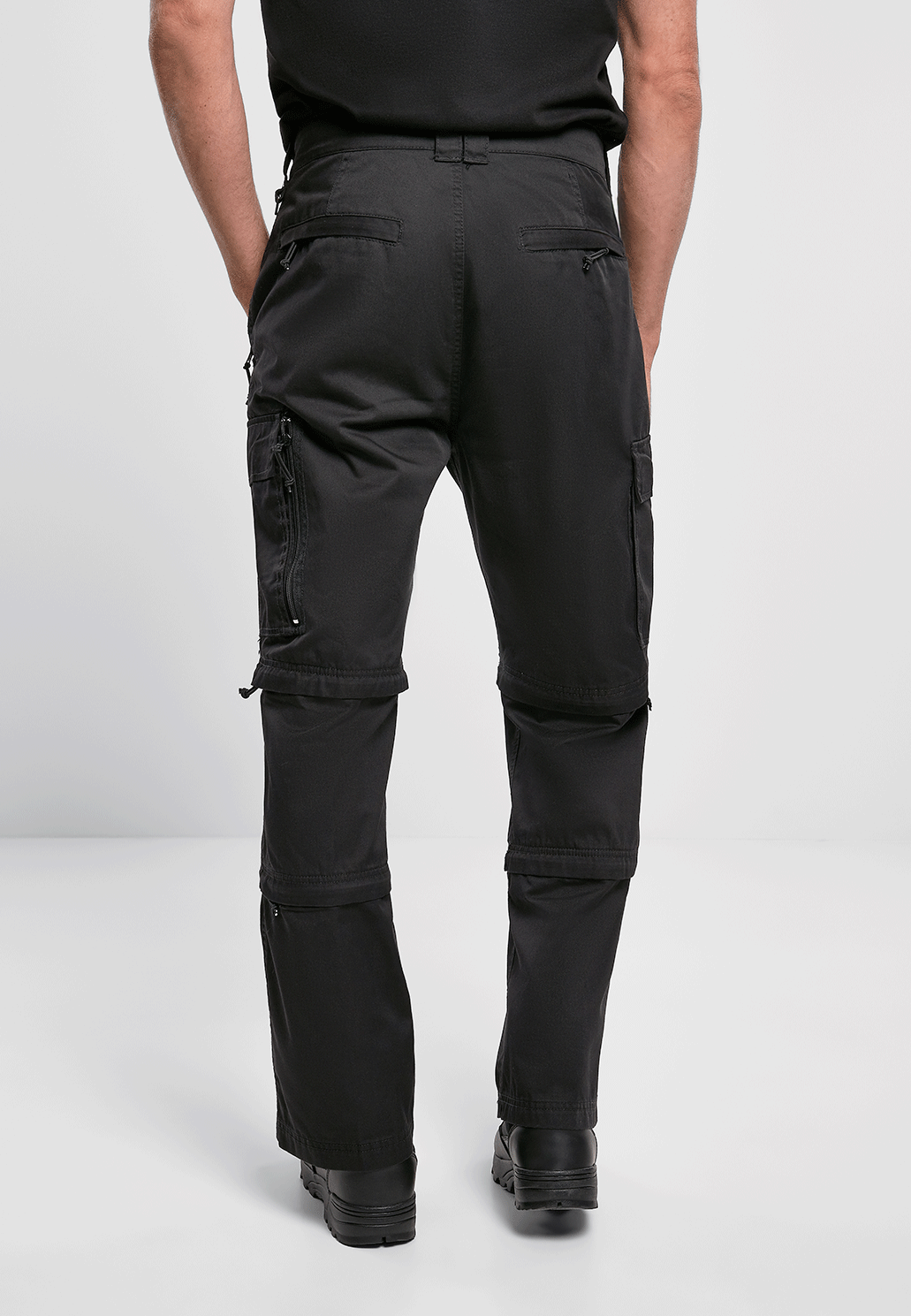 Pantaloni Savannah Negru Brandit - Stil și Funcționalitate