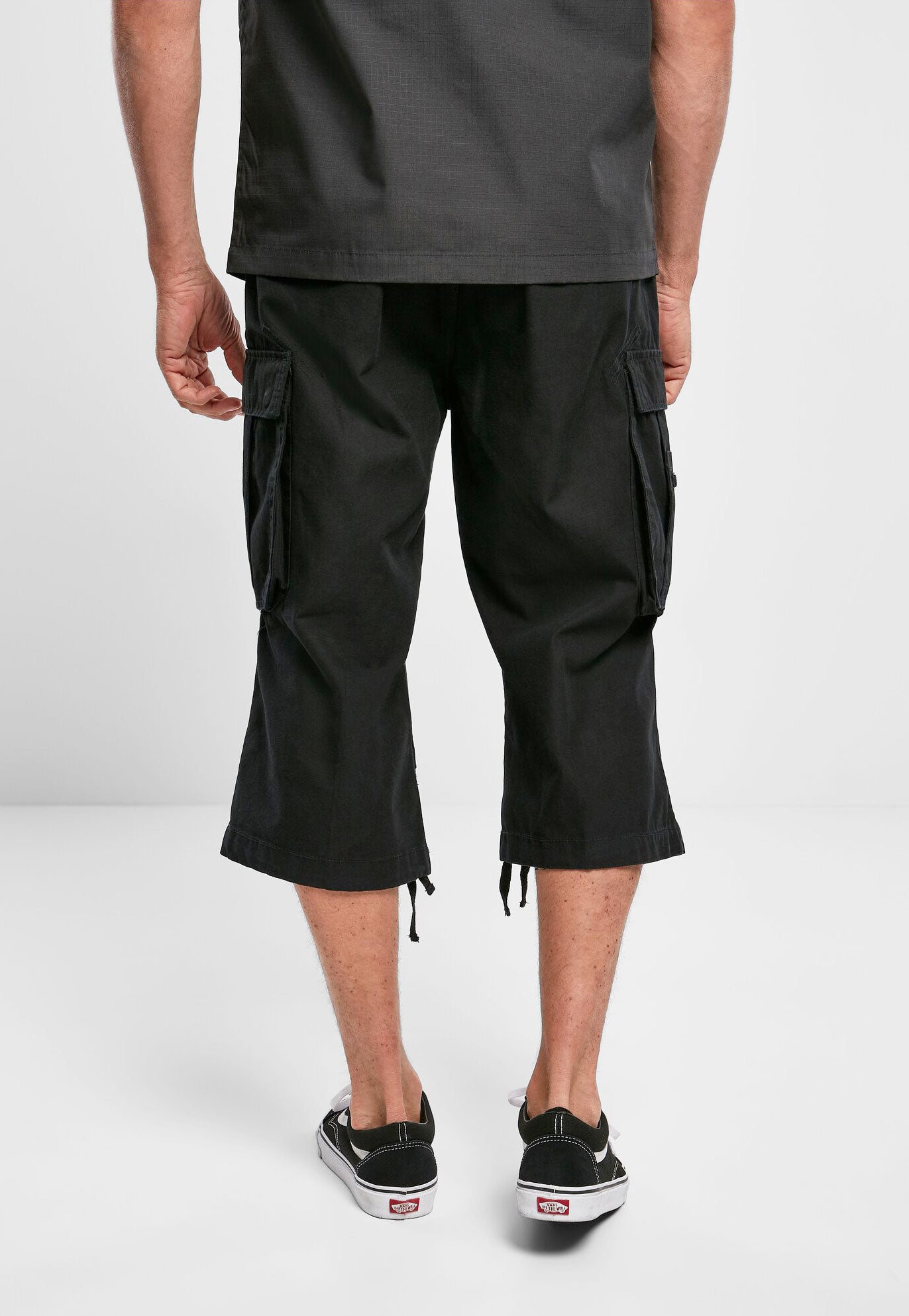 Pantaloni Scurti Industry Vintage 3/4 Negru Brandit - Esential Urban