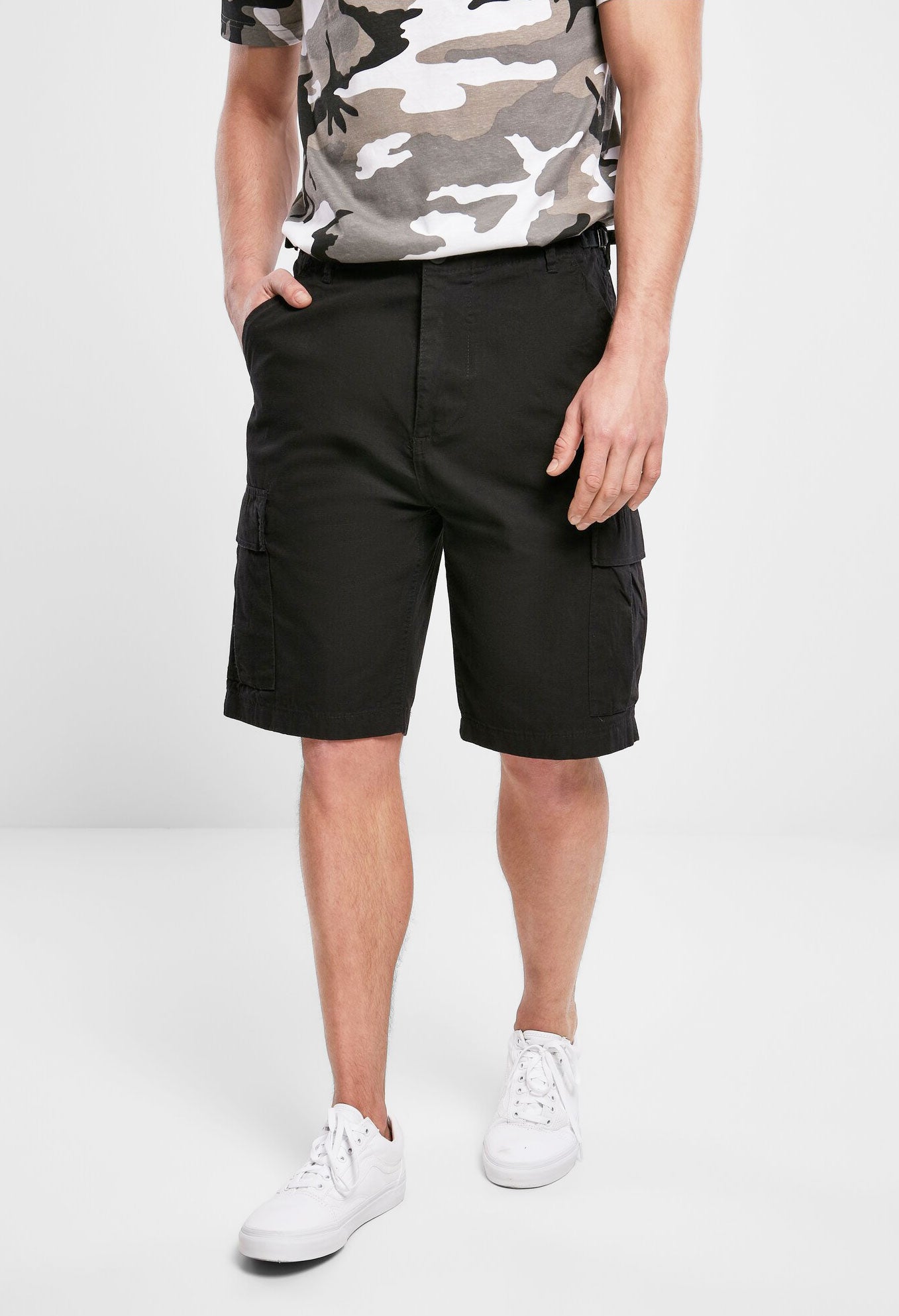 Pantaloni Scurti Ripstop BDU Negru Brandit - Durabilitate si Confort