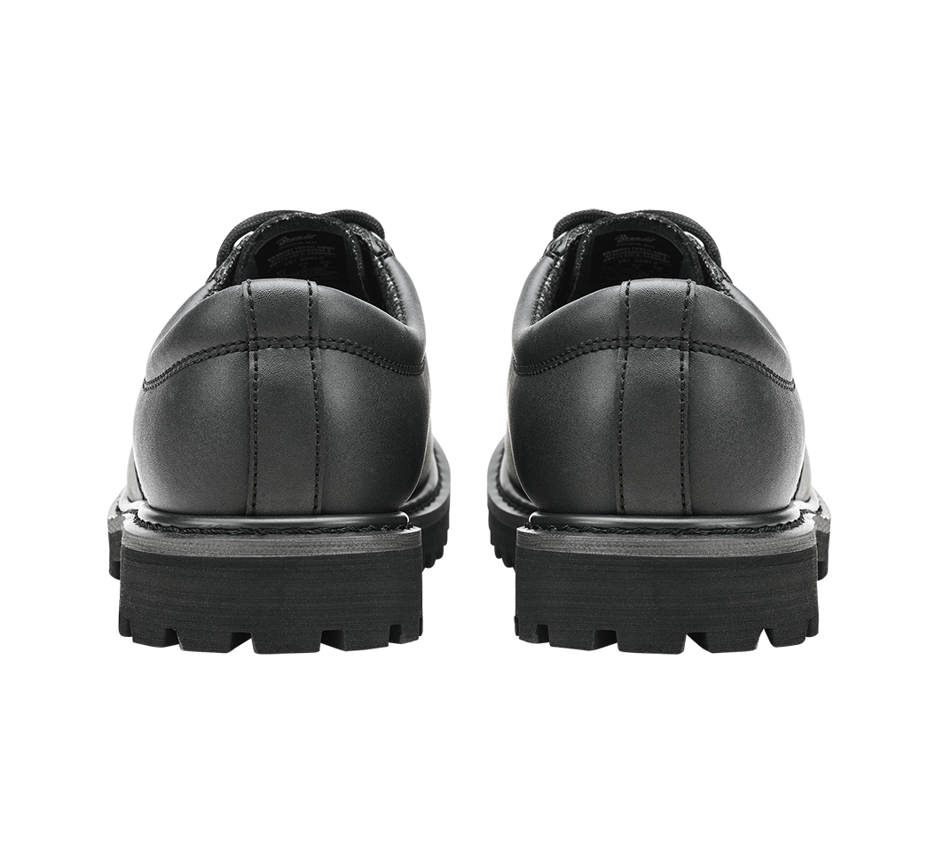 Pantofi Phantom 3 Eyelet Negru Brandit - Durabilitate si Stil Urban