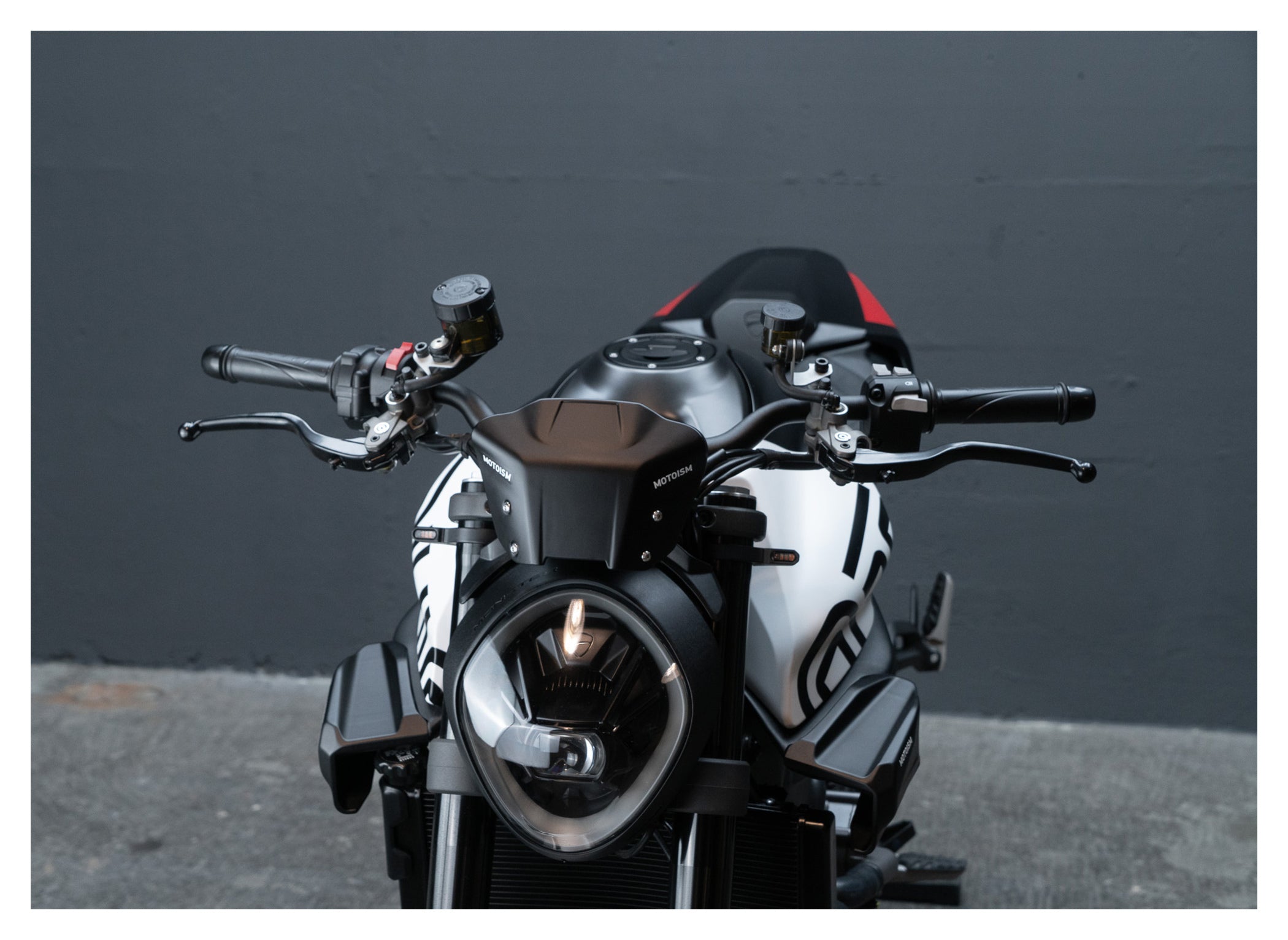 Parbriz Motoism pentru Ducati Monster 937 - Carbon Mat