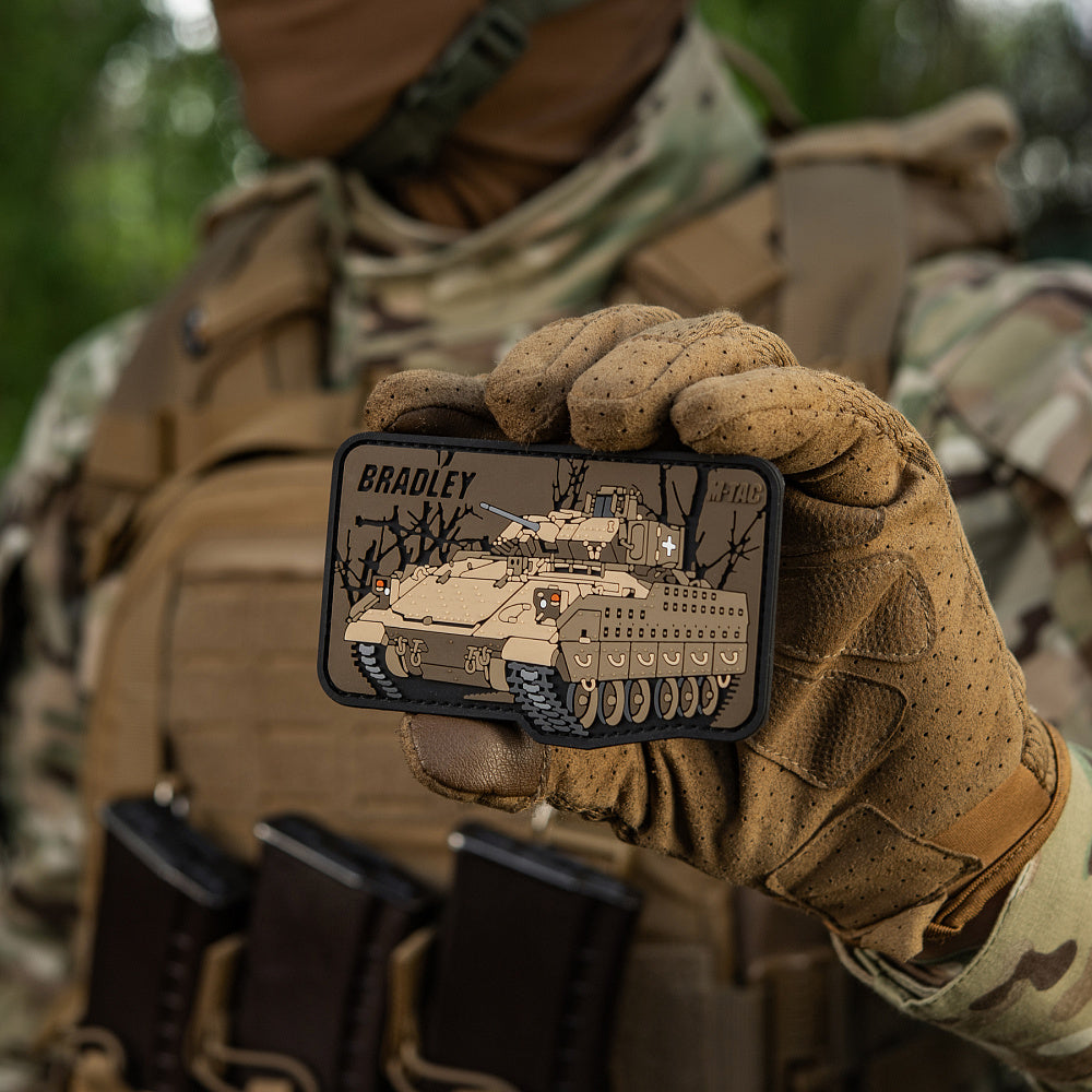 Patch Bradley M-Tac – Emblema Curajului American, PVC