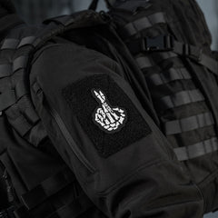 Patch Crossed Fingers M-Tac - Noroc și Rezistență Neagră