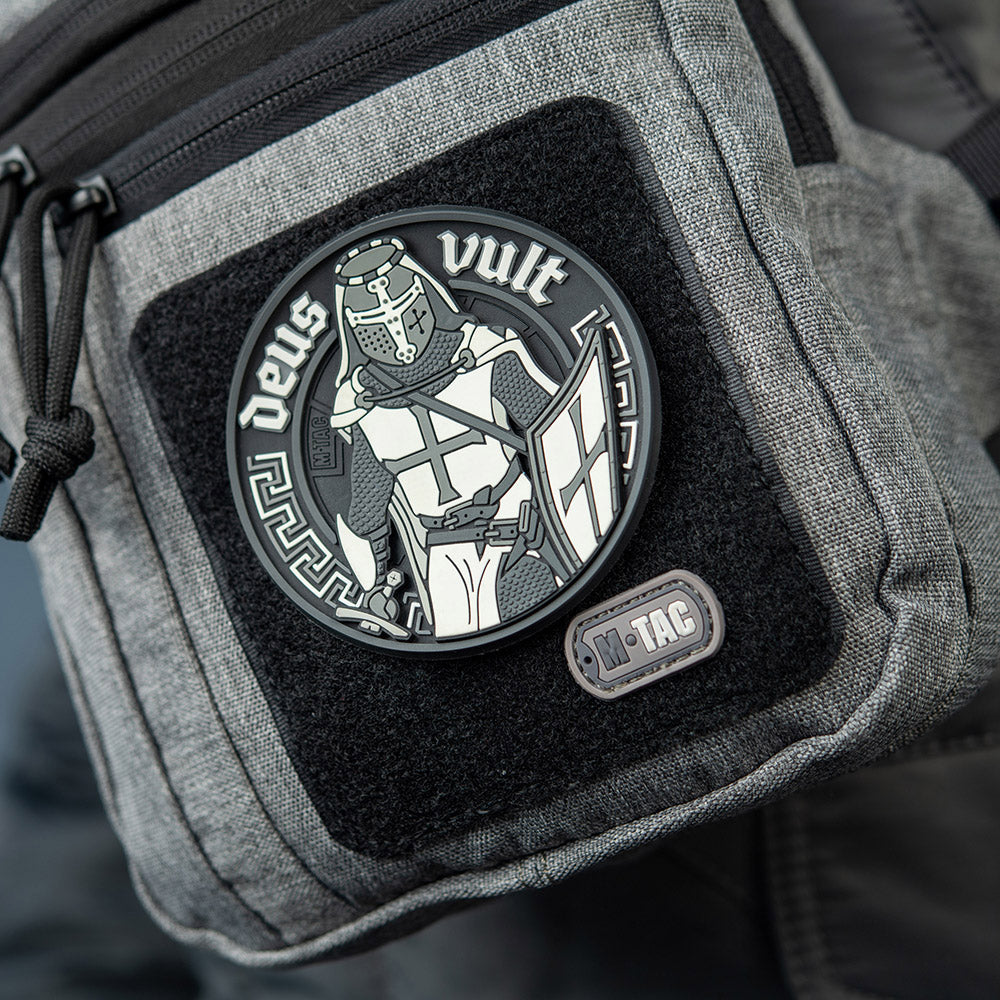 Patch Deus Vult 3D PVC M-Tac - Negru, cu Velcro