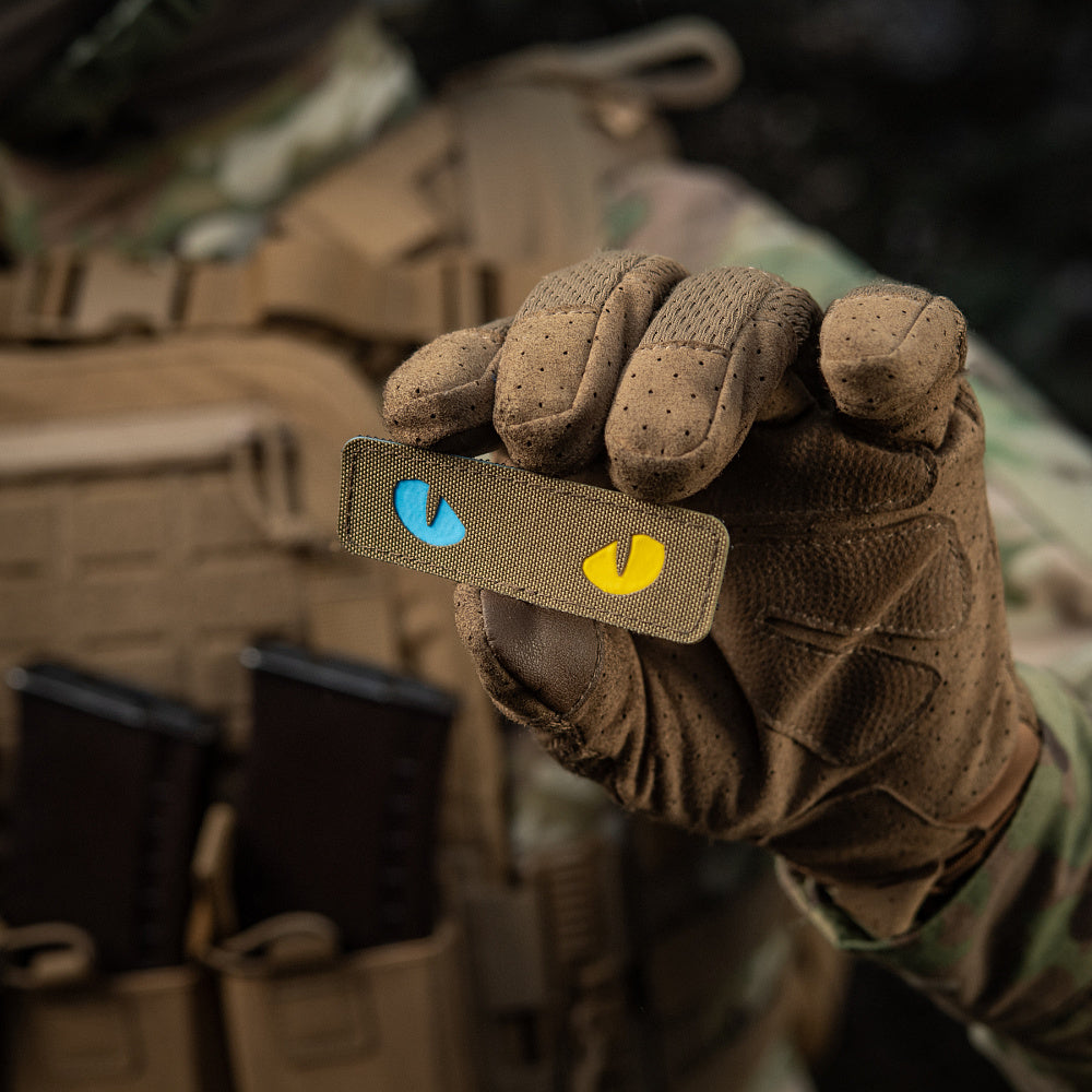 Patch Laser Cut Cat Eyes M-Tac - Coyote/Galben/Albastru Luminescent