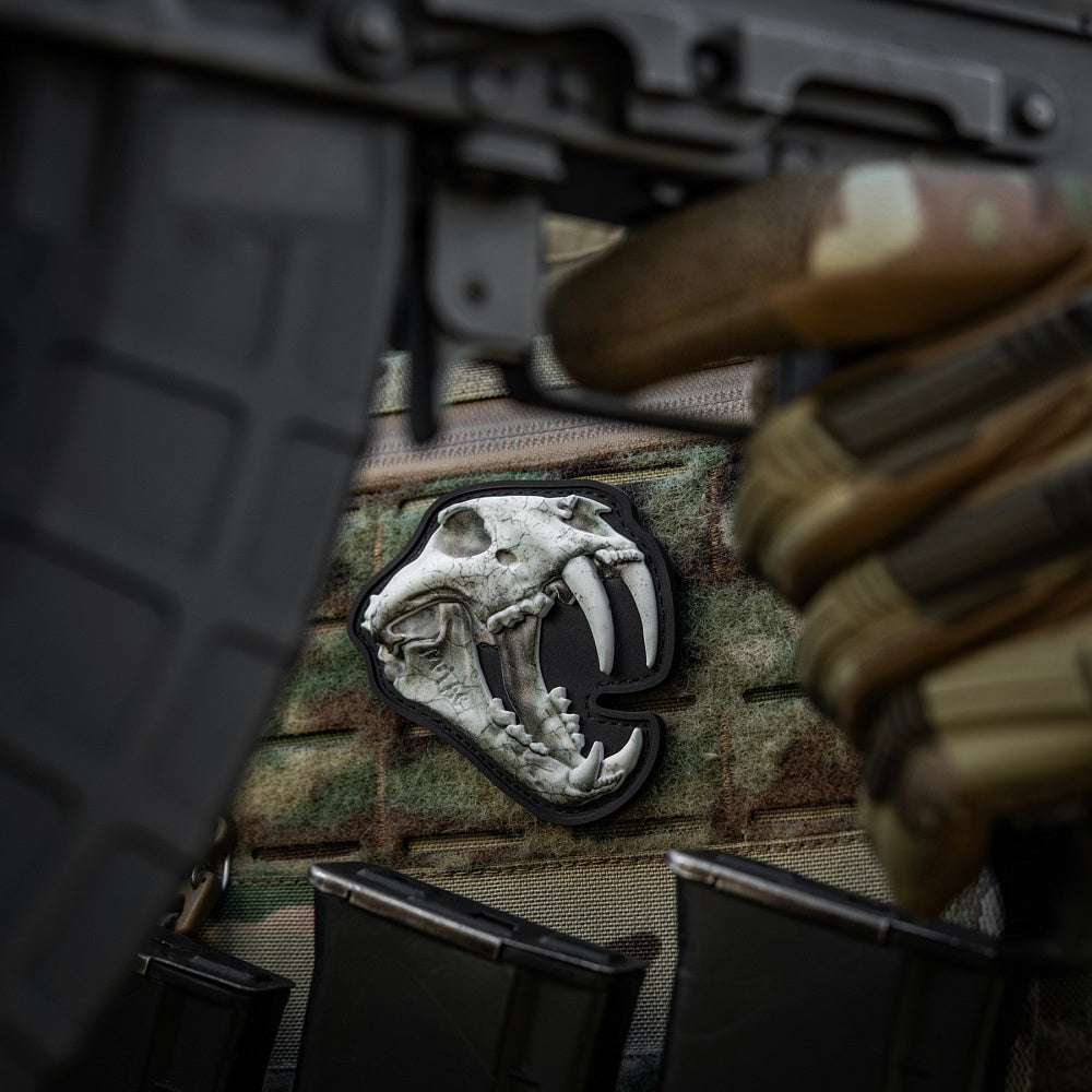 Patch Old Tiger M-Tac - Alb, Veteran, Experiență și Curaj