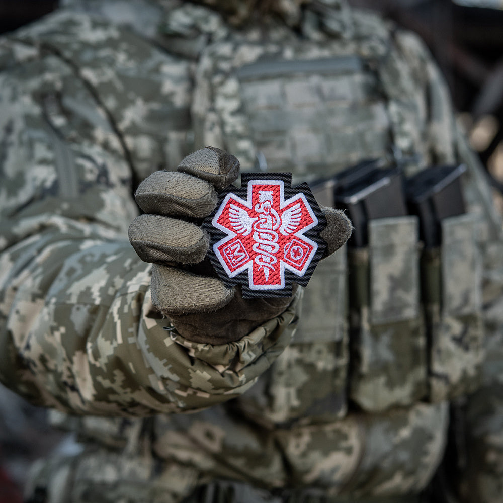 Patch Paramédic Brodat M-Tac - Negru, Simbolism Profund