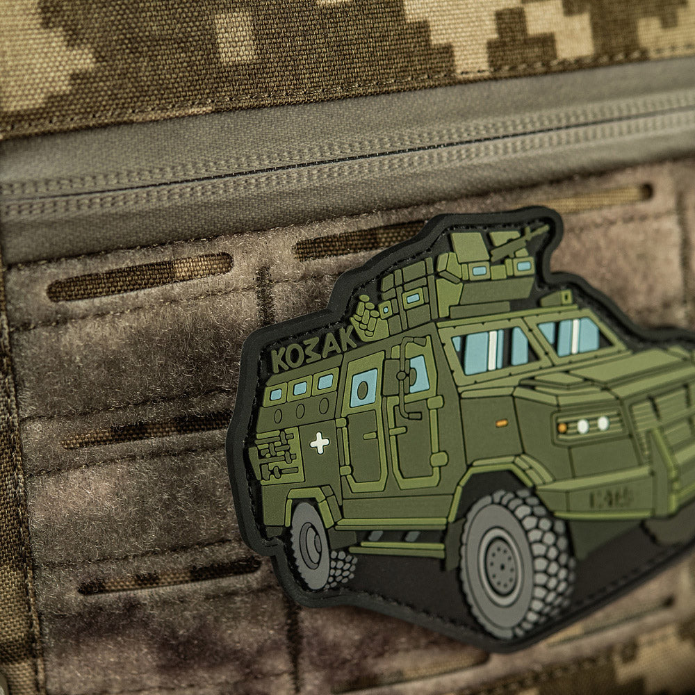 Patch PVC Kozak M-Tac - Mașina de Luptă Iconic Ukrainiană