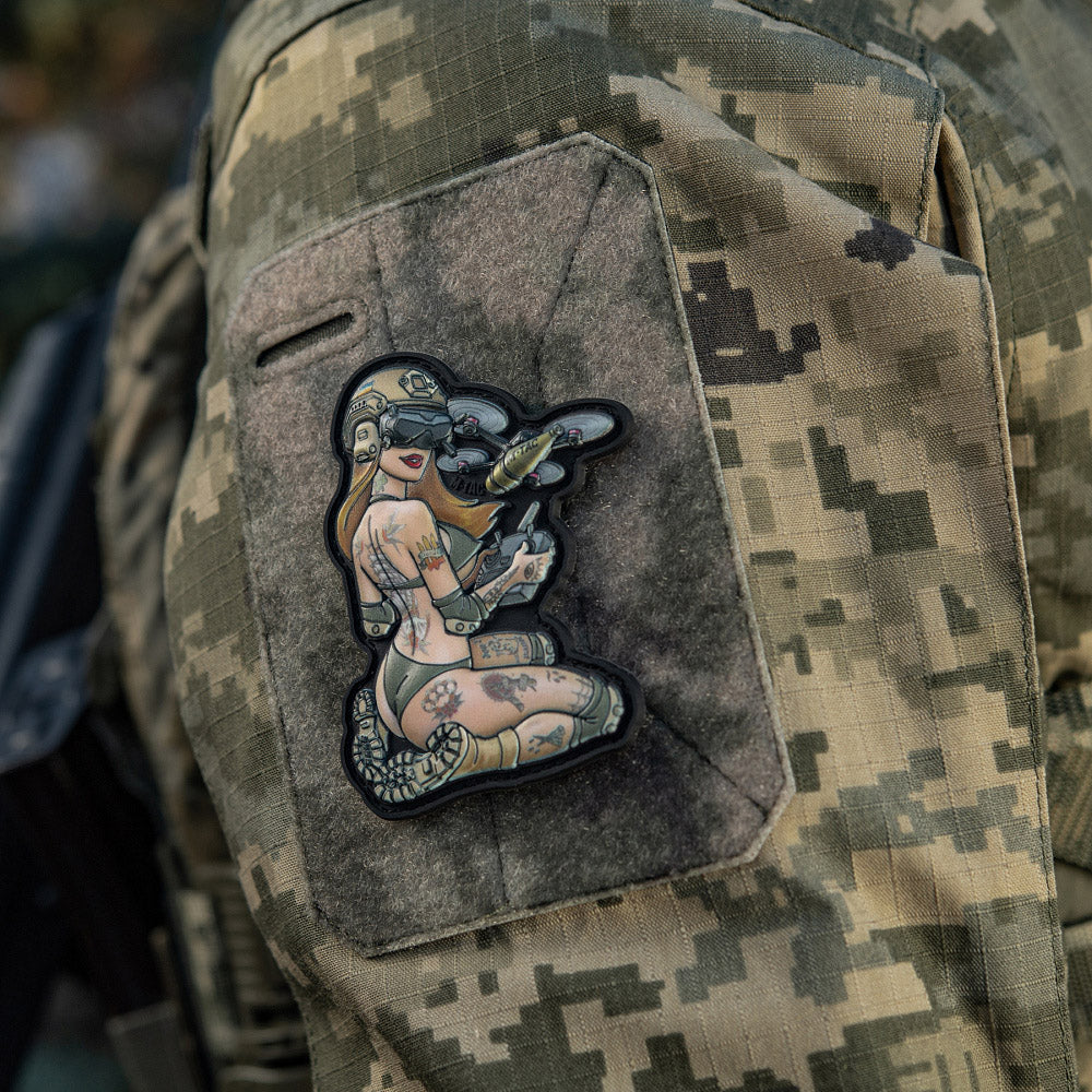 Patch Tactical Girl #6 PVC M-Tac Hooligan - Forța Feminină pe Echipament
