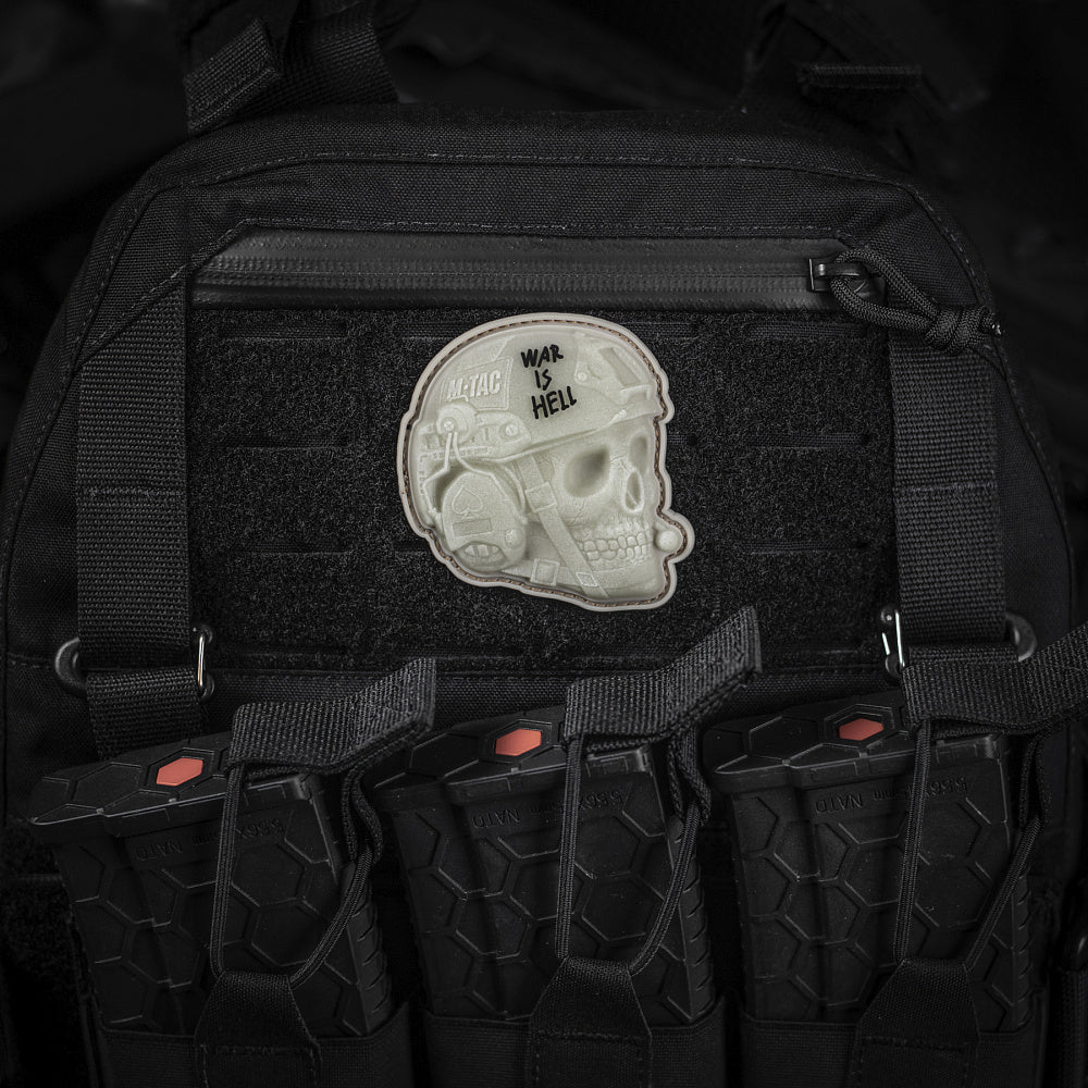 Patch War is Hell 3D PVC M-Tac - Negru/Fosforescent