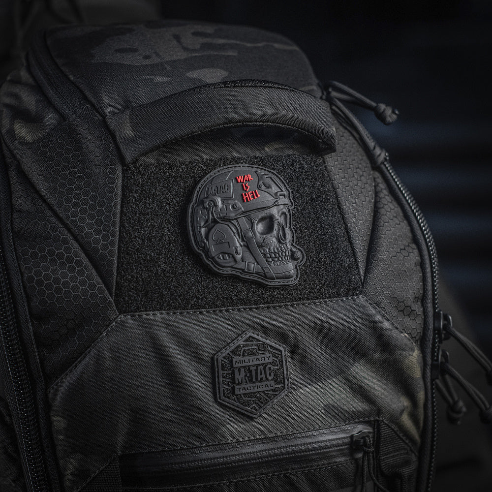 Patch War is Hell 3D PVC M-Tac - Negru, Moral, Autocolant Velcro
